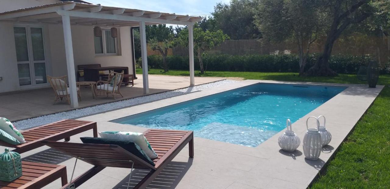 Villa Federica Con Piscina/With Pool Santa Maria Del Focallo Exterior foto